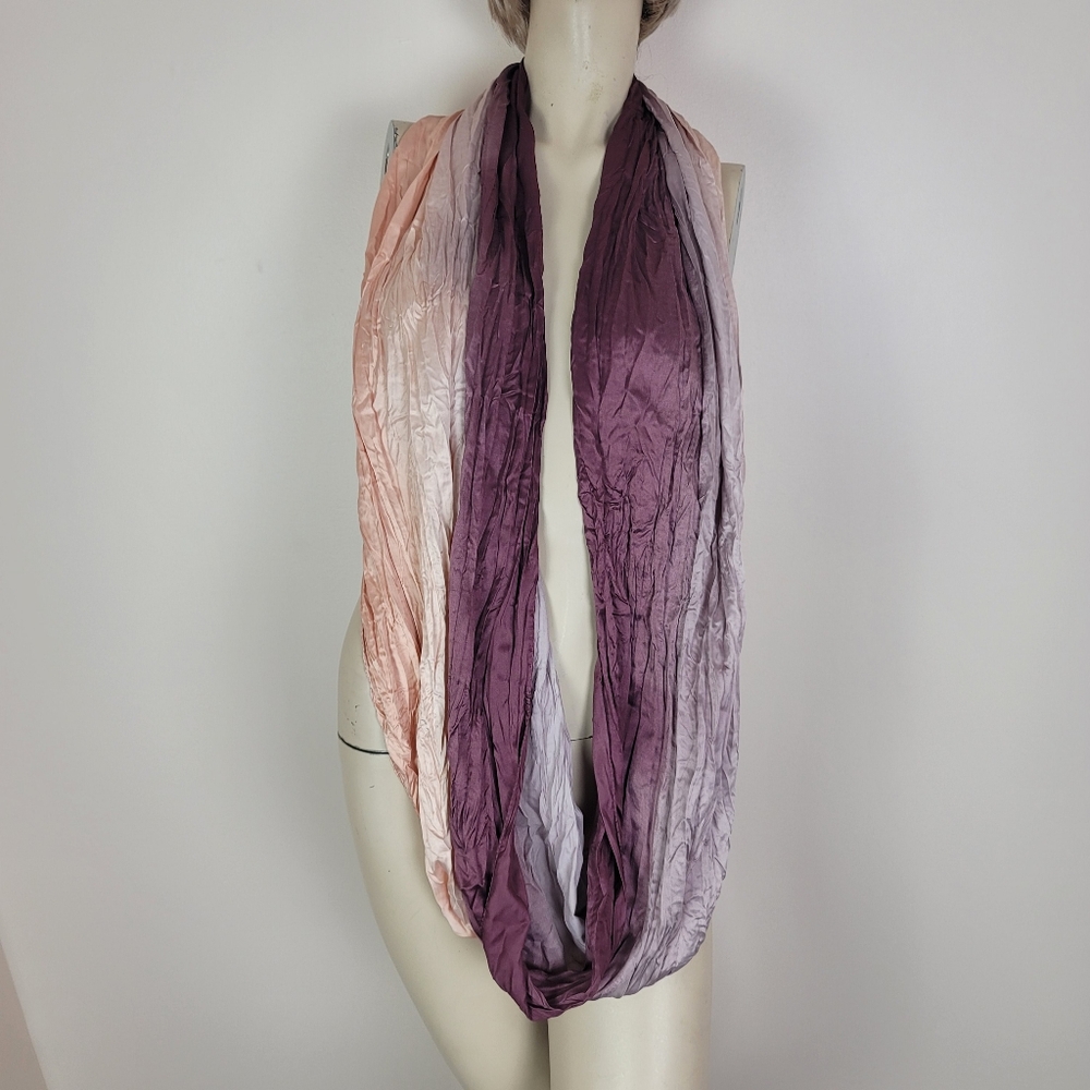 Express Infinity Scarf. Peach, Pink, Purple Ombre. Y2K, Twee. One Size.